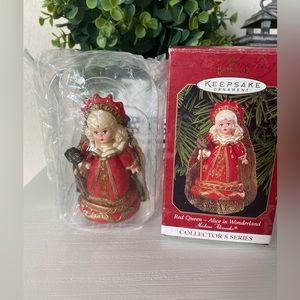 Hallmark Ornament Alice In Wonderland “red queen” Madame Alexander